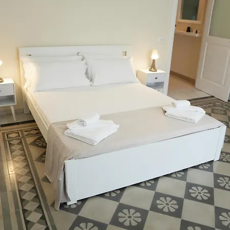 L'hambra Bed & Breakfast